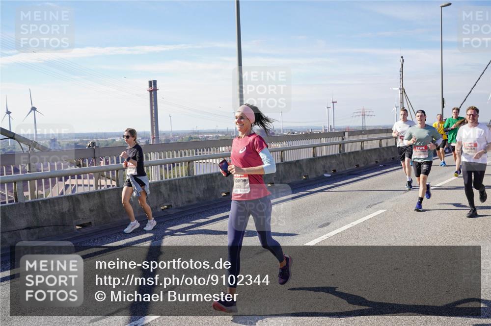 03.10.2025 - Köhlbrandbrückenlauf Michael Burmester http://msf.ph/oto/9102344 03.10.2025 12:47:22 Position 2 5029 meine-sportfotos.de