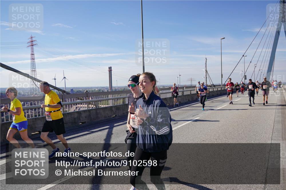 03.10.2025 - Köhlbrandbrückenlauf Michael Burmester http://msf.ph/oto/9102598 03.10.2025 12:47:28 Position 2  meine-sportfotos.de