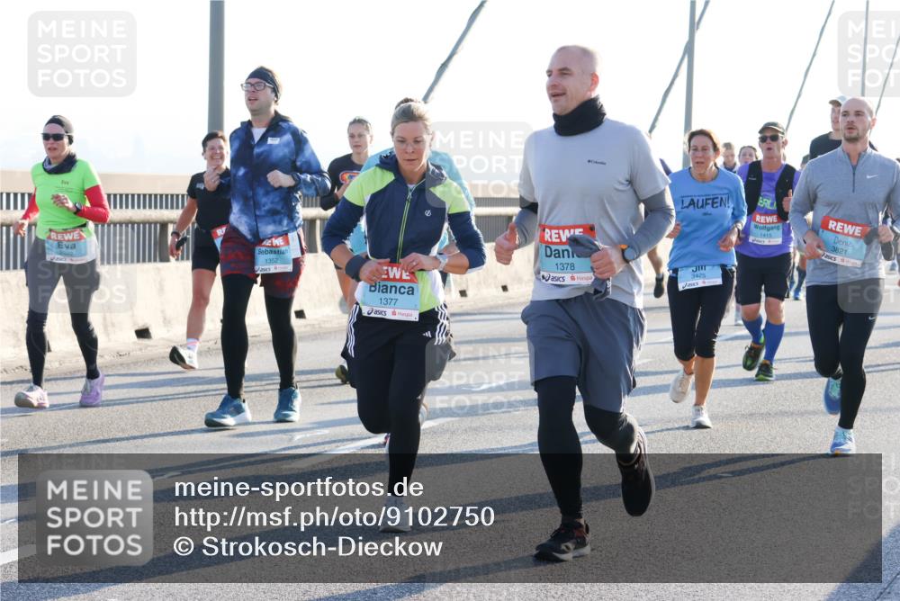 03.10.2025 - Köhlbrandbrückenlauf Strokosch-Dieckow http://msf.ph/oto/9102750 03.10.2025 09:25:15 Position 1 1352, 1377, 1378, 3425, 1415, 3821 meine-sportfotos.de