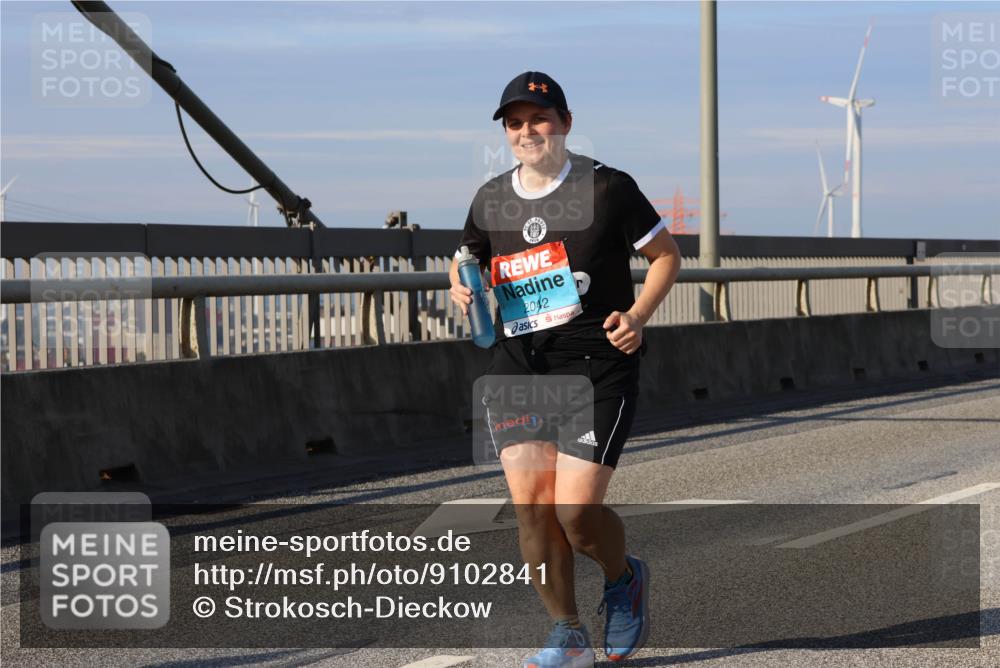 03.10.2025 - Köhlbrandbrückenlauf Strokosch-Dieckow http://msf.ph/oto/9102841 03.10.2025 10:09:45 Position 2 2042 meine-sportfotos.de