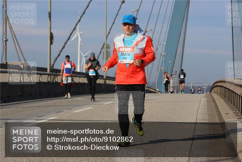 03.10.2025 - Köhlbrandbrückenlauf Strokosch-Dieckow http://msf.ph/oto/9102862 03.10.2025 10:09:49 Position 2 2306 meine-sportfotos.de