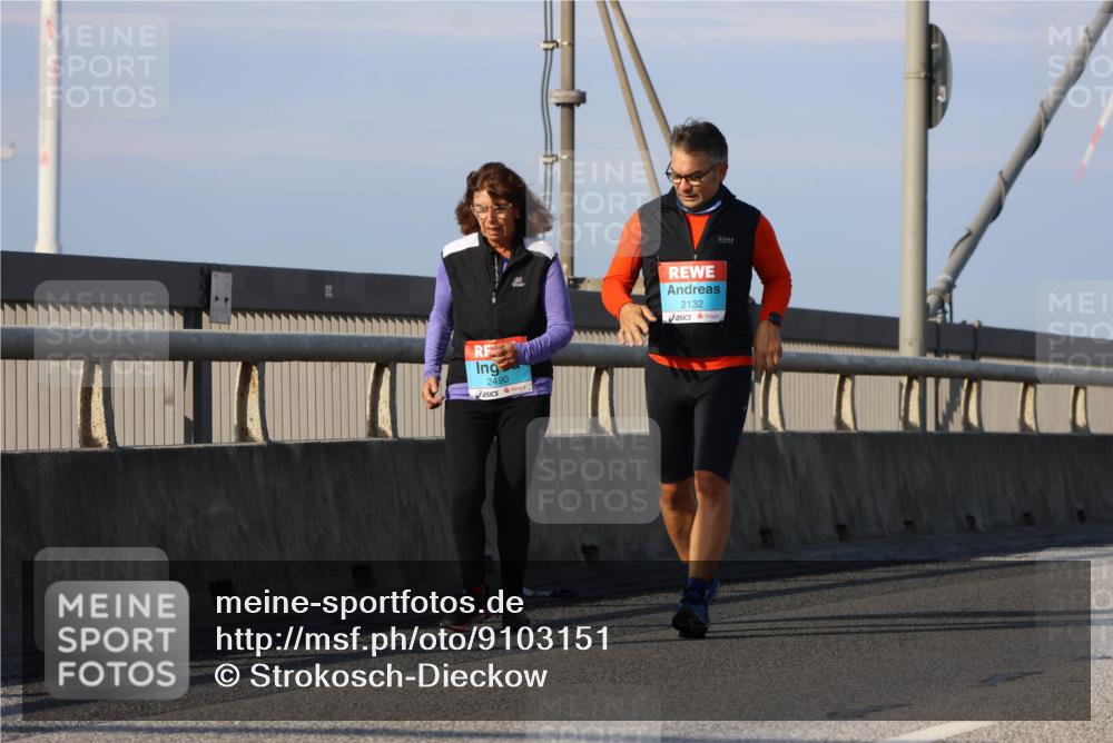 03.10.2025 - Köhlbrandbrückenlauf Strokosch-Dieckow http://msf.ph/oto/9103151 03.10.2025 10:11:42 Position 2 2490, 2132 meine-sportfotos.de
