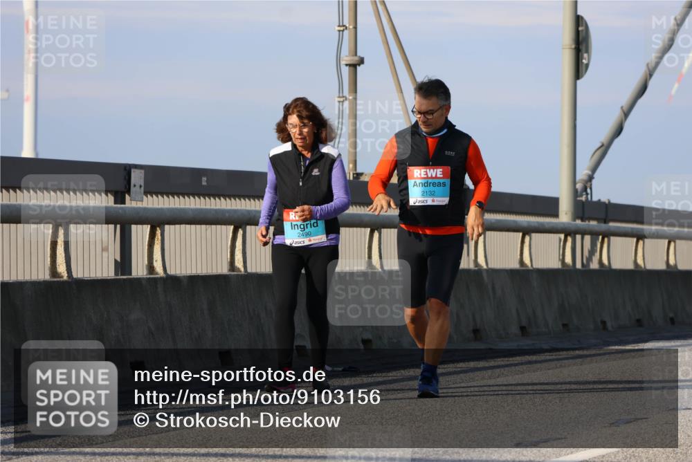 03.10.2025 - Köhlbrandbrückenlauf Strokosch-Dieckow http://msf.ph/oto/9103156 03.10.2025 10:11:42 Position 2 2490, 2132 meine-sportfotos.de