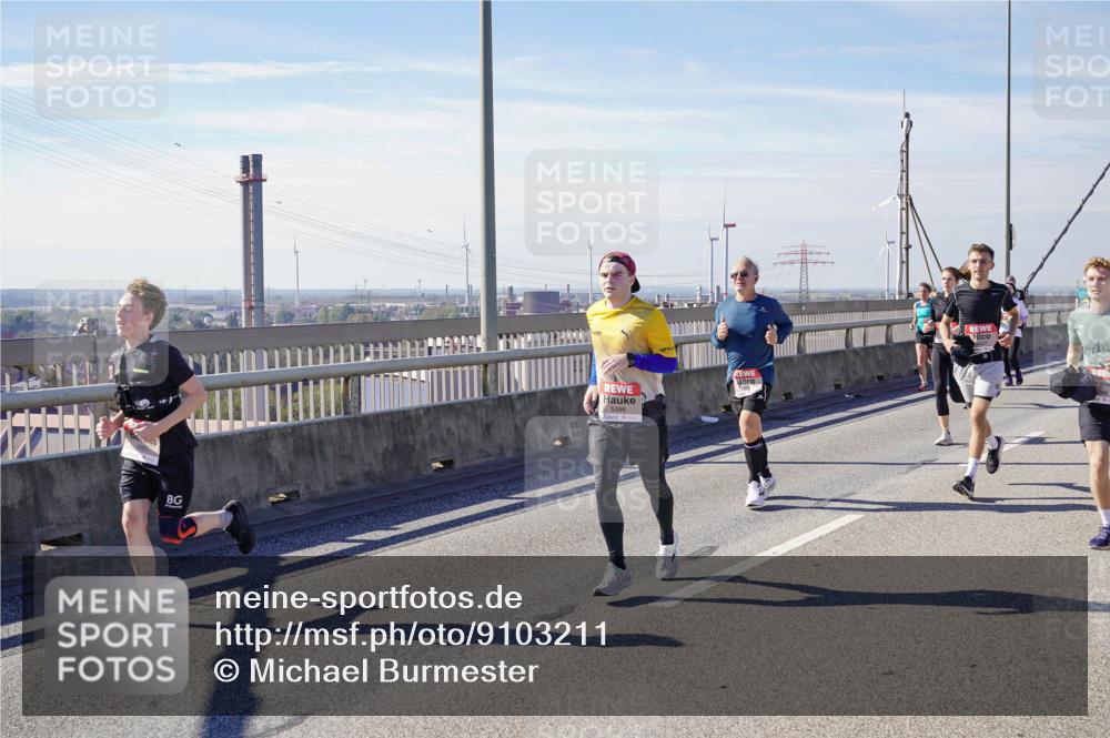 03.10.2025 - Köhlbrandbrückenlauf Michael Burmester http://msf.ph/oto/9103211 03.10.2025 12:47:51 Position 2  meine-sportfotos.de
