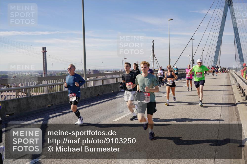 03.10.2025 - Köhlbrandbrückenlauf Michael Burmester http://msf.ph/oto/9103250 03.10.2025 12:47:53 Position 2  meine-sportfotos.de