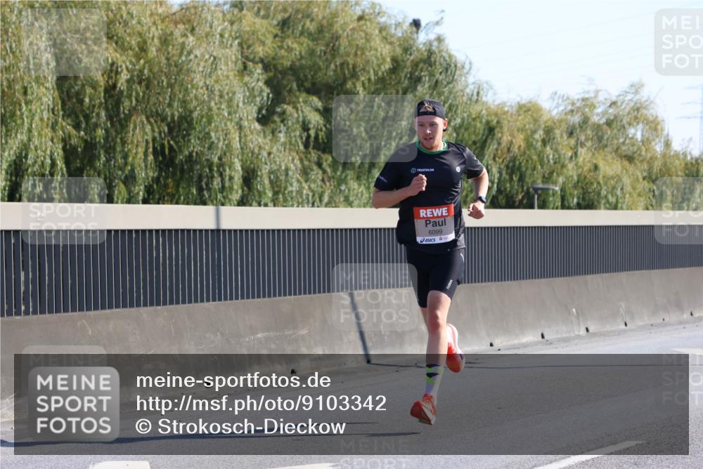 03.10.2025 - Köhlbrandbrückenlauf Strokosch-Dieckow http://msf.ph/oto/9103342 03.10.2025 12:09:45 Position 3 96, 6099 meine-sportfotos.de