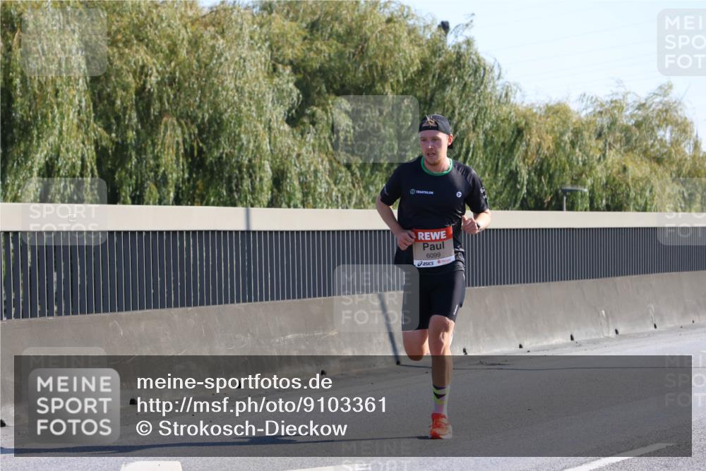 03.10.2025 - Köhlbrandbrückenlauf Strokosch-Dieckow http://msf.ph/oto/9103361 03.10.2025 12:09:46 Position 3 840, 96, 6099 meine-sportfotos.de