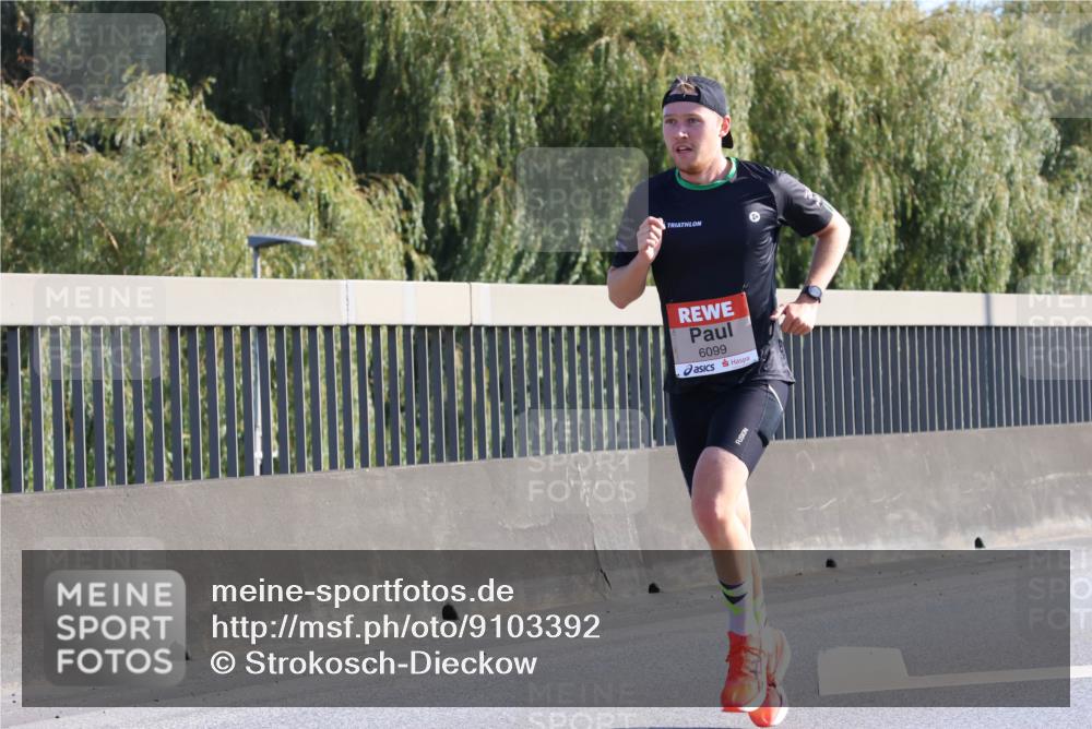 03.10.2025 - Köhlbrandbrückenlauf Strokosch-Dieckow http://msf.ph/oto/9103392 03.10.2025 12:09:47 Position 3 6099 meine-sportfotos.de