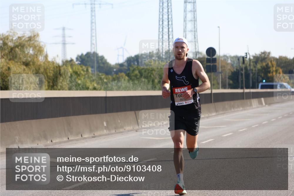 03.10.2025 - Köhlbrandbrückenlauf Strokosch-Dieckow http://msf.ph/oto/9103408 03.10.2025 12:10:12 Position 3 6610 meine-sportfotos.de