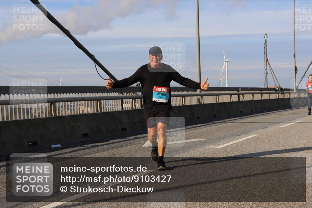 03.10.2025 - Köhlbrandbrückenlauf Strokosch-Dieckow http://msf.ph/oto/9103427 03.10.2025 10:12:38 Position 2 2360 meine-sportfotos.de