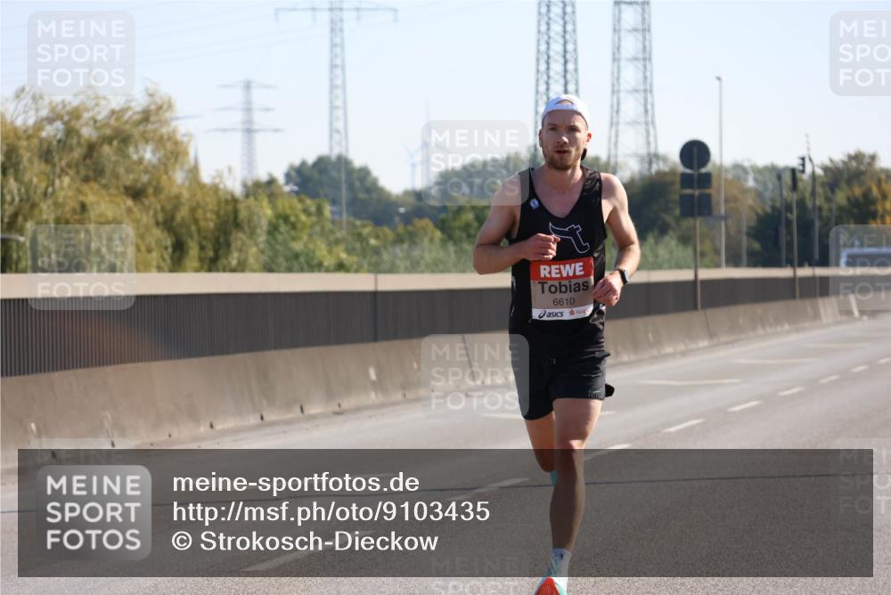 03.10.2025 - Köhlbrandbrückenlauf Strokosch-Dieckow http://msf.ph/oto/9103435 03.10.2025 12:10:12 Position 3 6610 meine-sportfotos.de