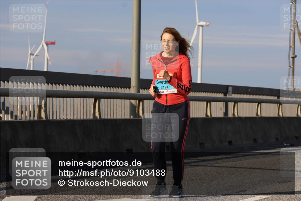 03.10.2025 - Köhlbrandbrückenlauf Strokosch-Dieckow http://msf.ph/oto/9103488 03.10.2025 10:12:44 Position 2 2191 meine-sportfotos.de