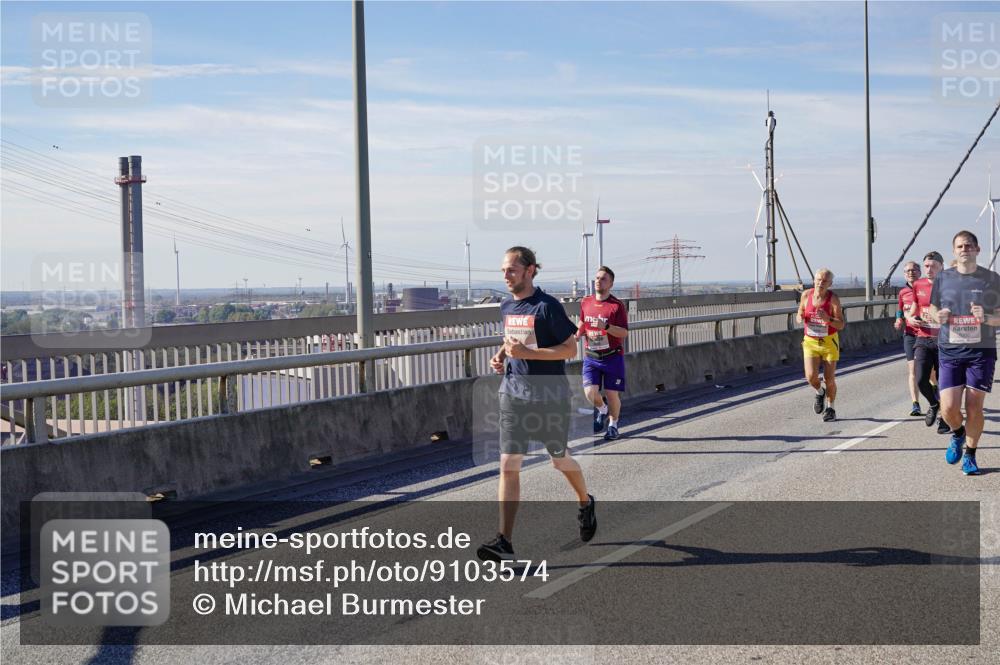 03.10.2025 - Köhlbrandbrückenlauf Michael Burmester http://msf.ph/oto/9103574 03.10.2025 12:48:04 Position 2  meine-sportfotos.de