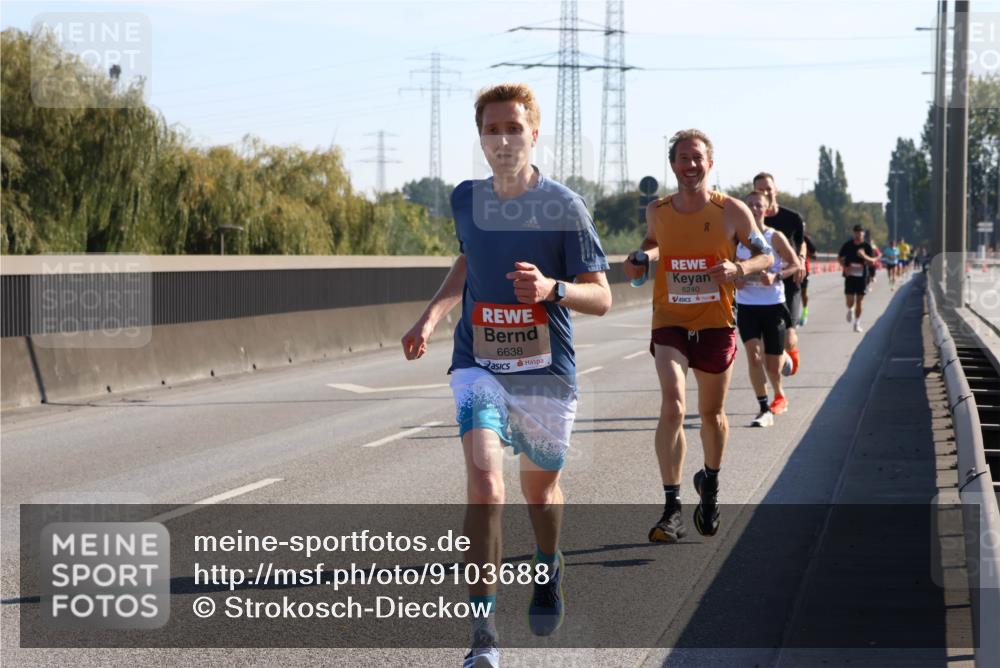 03.10.2025 - Köhlbrandbrückenlauf Strokosch-Dieckow http://msf.ph/oto/9103688 03.10.2025 12:10:53 Position 3 6638, 6240 meine-sportfotos.de