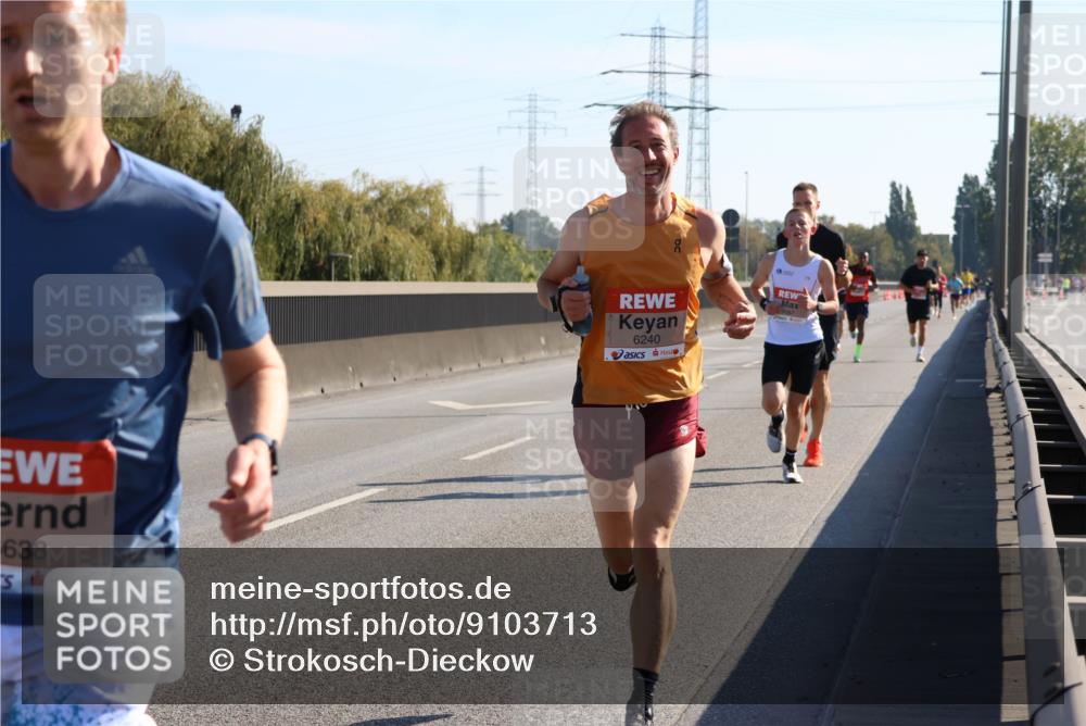 03.10.2025 - Köhlbrandbrückenlauf Strokosch-Dieckow http://msf.ph/oto/9103713 03.10.2025 12:10:54 Position 3 638, 6240 meine-sportfotos.de