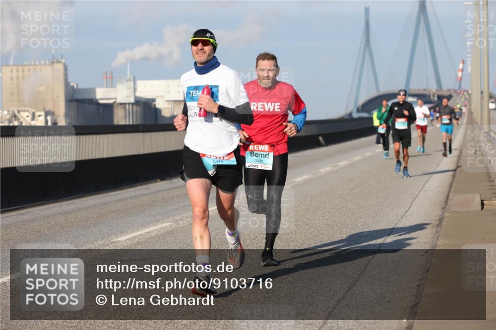03.10.2025 - Köhlbrandbrückenlauf Lena Gebhardt http://msf.ph/oto/9103716 03.10.2025 09:38:10 Position 2 3401 meine-sportfotos.de