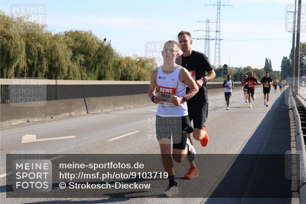03.10.2025 - Köhlbrandbrückenlauf Strokosch-Dieckow http://msf.ph/oto/9103719 03.10.2025 12:10:57 Position 3 6087 meine-sportfotos.de