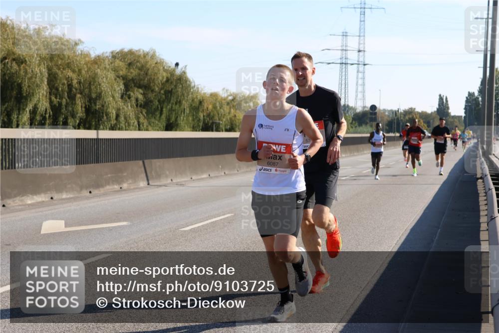03.10.2025 - Köhlbrandbrückenlauf Strokosch-Dieckow http://msf.ph/oto/9103725 03.10.2025 12:10:57 Position 3 57, 6087 meine-sportfotos.de