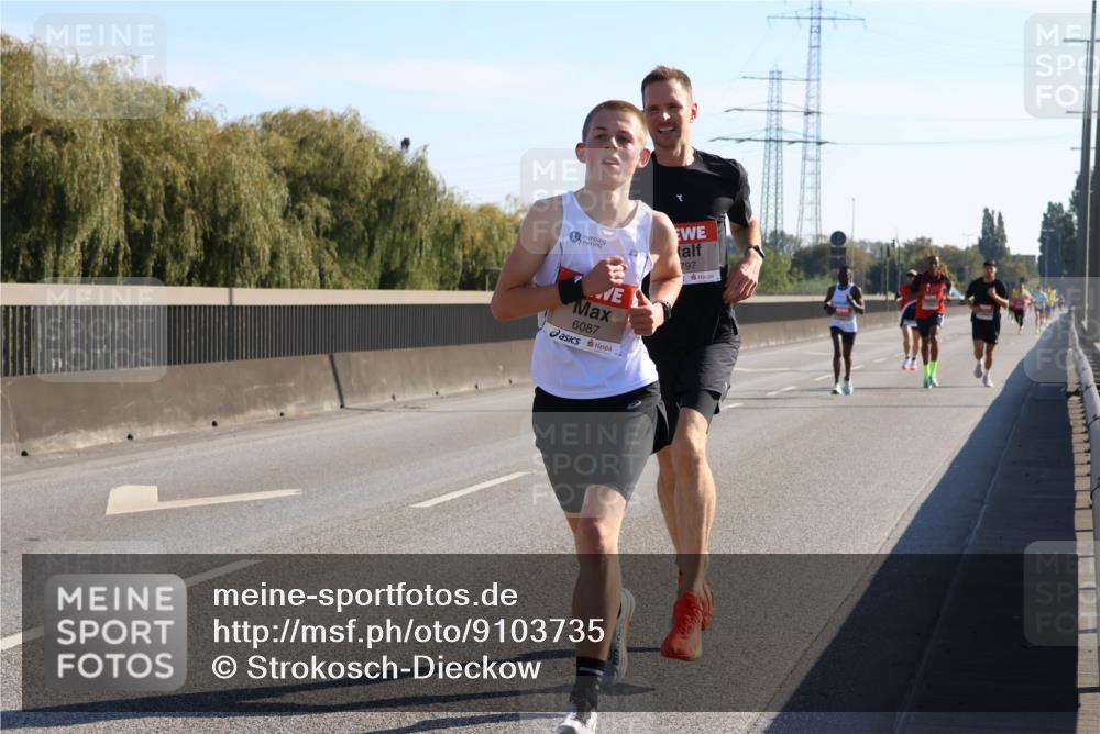 03.10.2025 - Köhlbrandbrückenlauf Strokosch-Dieckow http://msf.ph/oto/9103735 03.10.2025 12:10:57 Position 3 797, 6087 meine-sportfotos.de