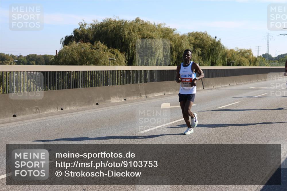 03.10.2025 - Köhlbrandbrückenlauf Strokosch-Dieckow http://msf.ph/oto/9103753 03.10.2025 12:11:03 Position 3 6359 meine-sportfotos.de