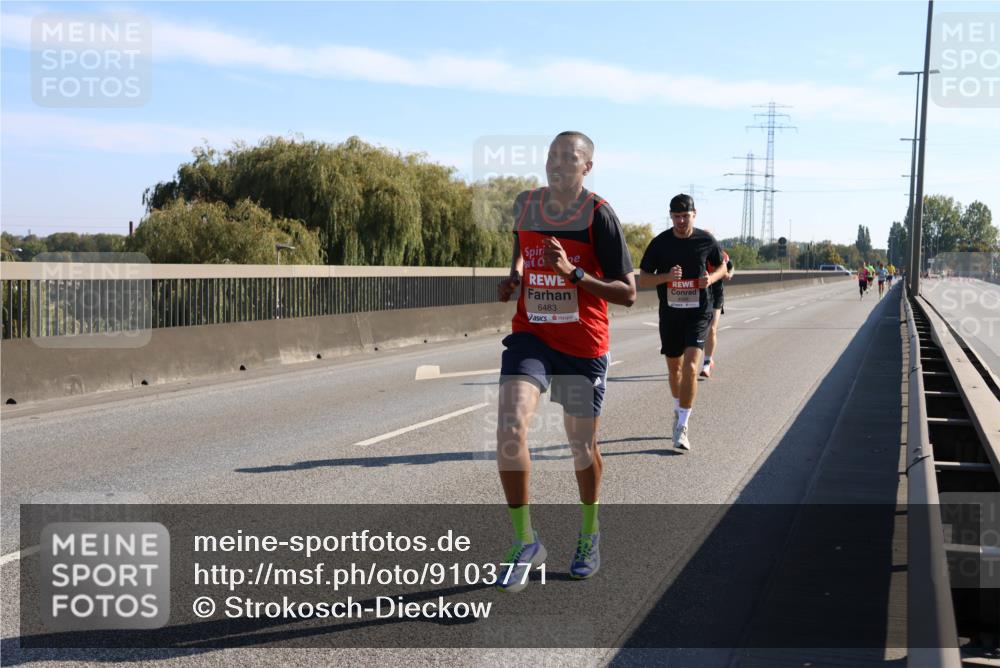 03.10.2025 - Köhlbrandbrückenlauf Strokosch-Dieckow http://msf.ph/oto/9103771 03.10.2025 12:11:04 Position 3 6483 meine-sportfotos.de