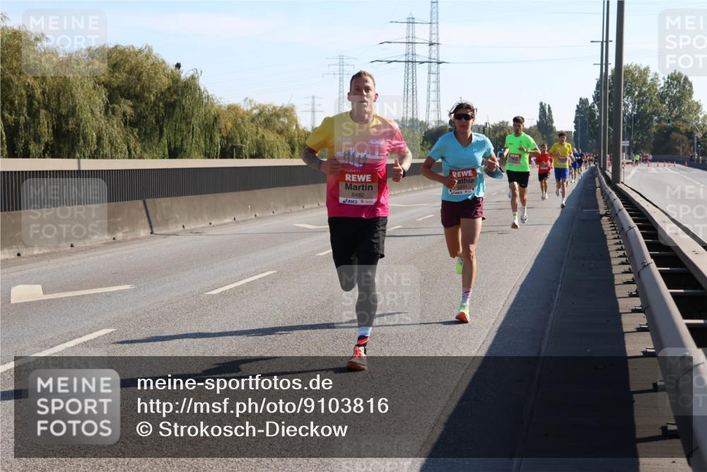 03.10.2025 - Köhlbrandbrückenlauf Strokosch-Dieckow http://msf.ph/oto/9103816 03.10.2025 12:11:17 Position 3 6482 meine-sportfotos.de