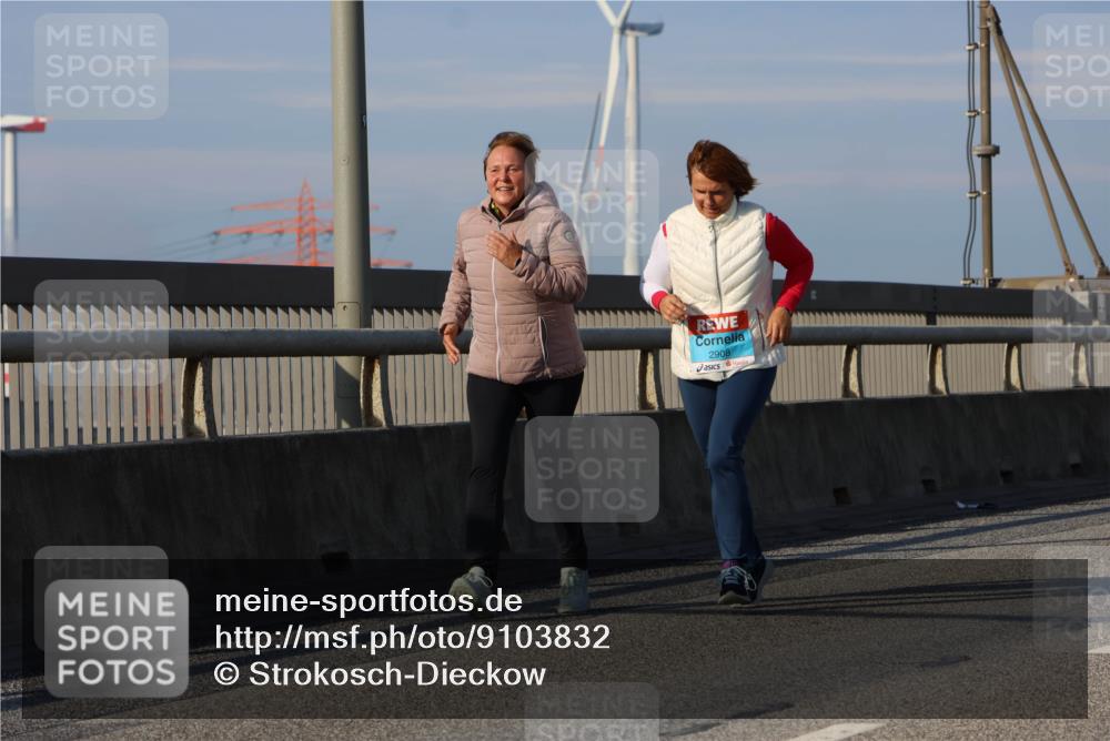 03.10.2025 - Köhlbrandbrückenlauf Strokosch-Dieckow http://msf.ph/oto/9103832 03.10.2025 10:15:42 Position 2 2908 meine-sportfotos.de