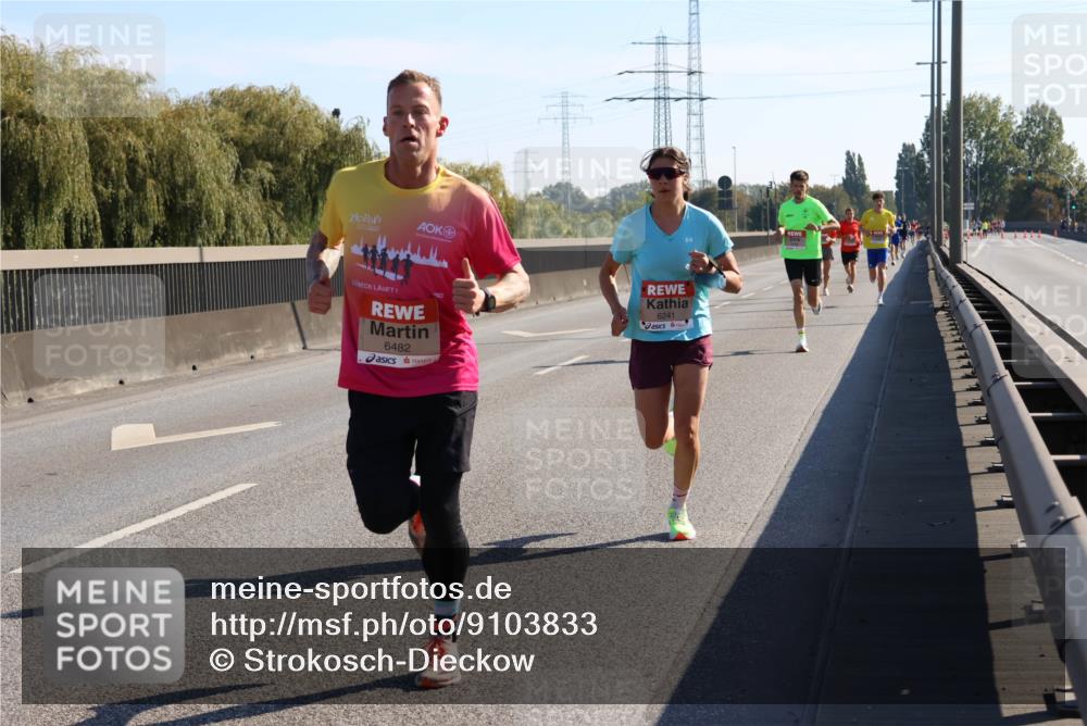 03.10.2025 - Köhlbrandbrückenlauf Strokosch-Dieckow http://msf.ph/oto/9103833 03.10.2025 12:11:17 Position 3 6482, 6241 meine-sportfotos.de