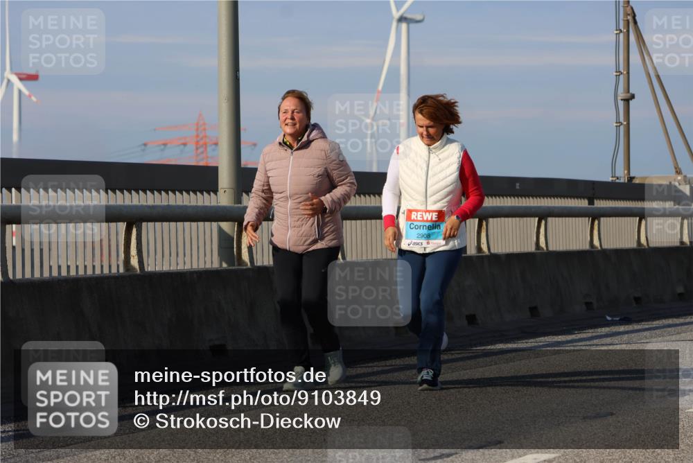 03.10.2025 - Köhlbrandbrückenlauf Strokosch-Dieckow http://msf.ph/oto/9103849 03.10.2025 10:15:43 Position 2 2908 meine-sportfotos.de