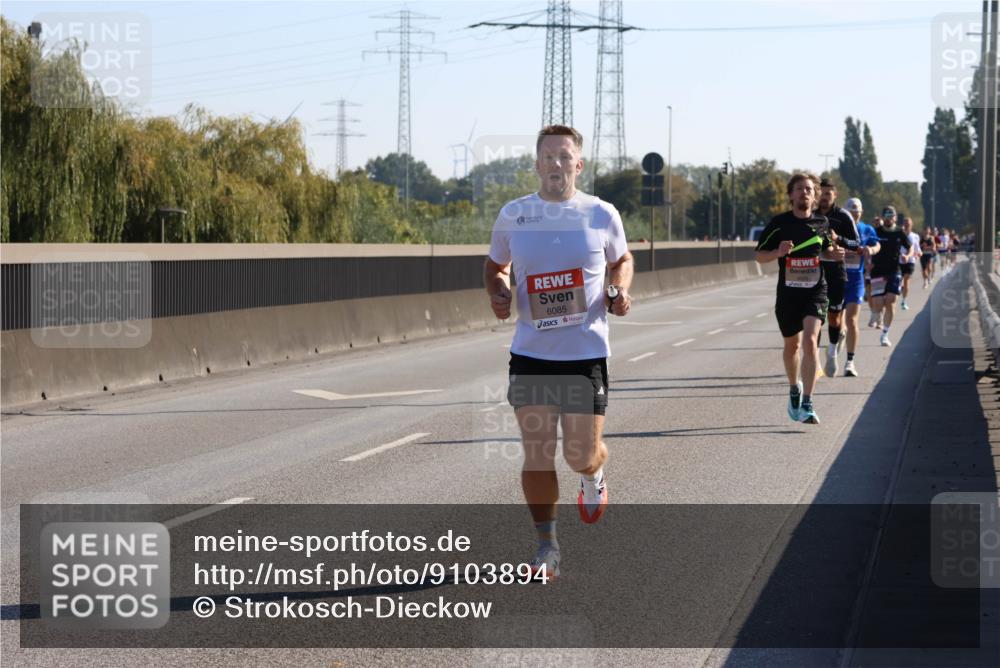 03.10.2025 - Köhlbrandbrückenlauf Strokosch-Dieckow http://msf.ph/oto/9103894 03.10.2025 12:11:29 Position 3 6085 meine-sportfotos.de