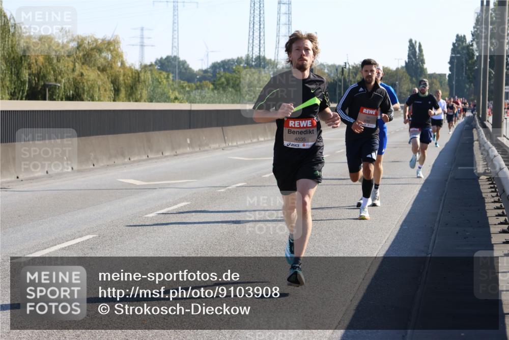 03.10.2025 - Köhlbrandbrückenlauf Strokosch-Dieckow http://msf.ph/oto/9103908 03.10.2025 12:11:31 Position 3 4035 meine-sportfotos.de