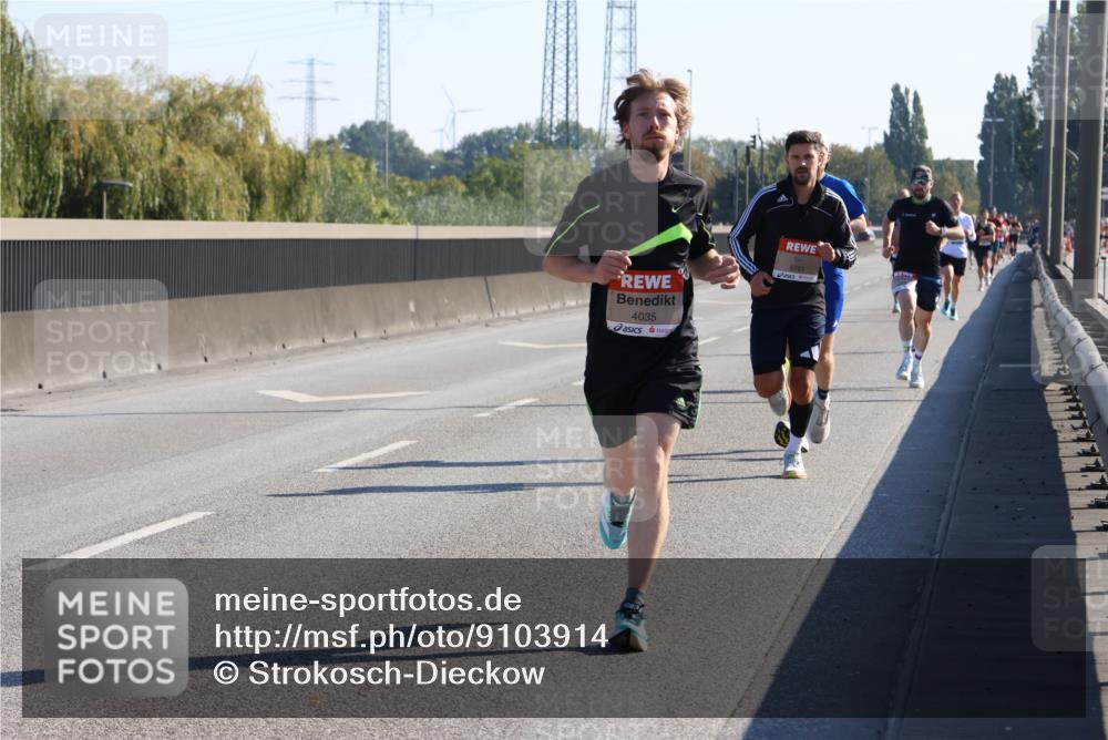 03.10.2025 - Köhlbrandbrückenlauf Strokosch-Dieckow http://msf.ph/oto/9103914 03.10.2025 12:11:31 Position 3 4035 meine-sportfotos.de