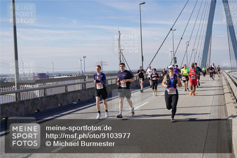 03.10.2025 - Köhlbrandbrückenlauf Michael Burmester http://msf.ph/oto/9103977 03.10.2025 12:48:22 Position 2 86 meine-sportfotos.de