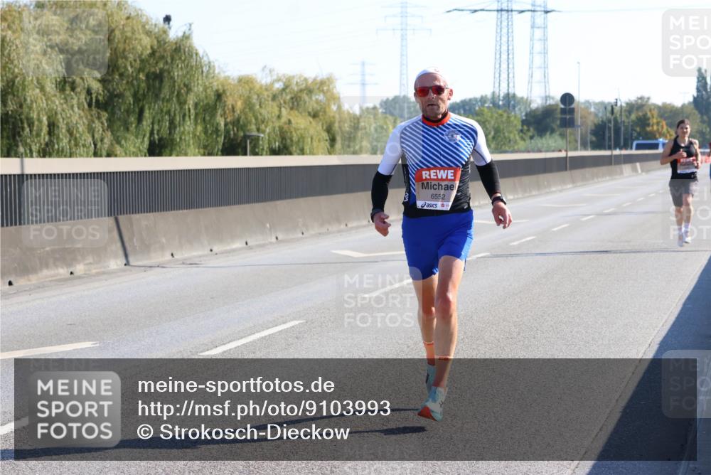 03.10.2025 - Köhlbrandbrückenlauf Strokosch-Dieckow http://msf.ph/oto/9103993 03.10.2025 12:11:45 Position 3 6552 meine-sportfotos.de
