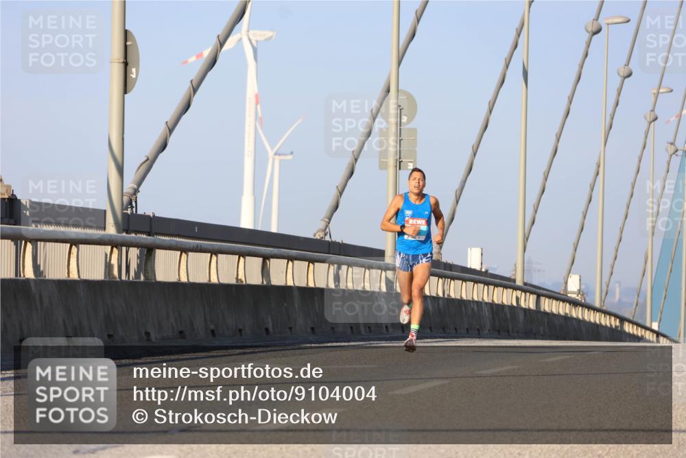 03.10.2025 - Köhlbrandbrückenlauf Strokosch-Dieckow http://msf.ph/oto/9104004 03.10.2025 09:27:27 Position 2  meine-sportfotos.de