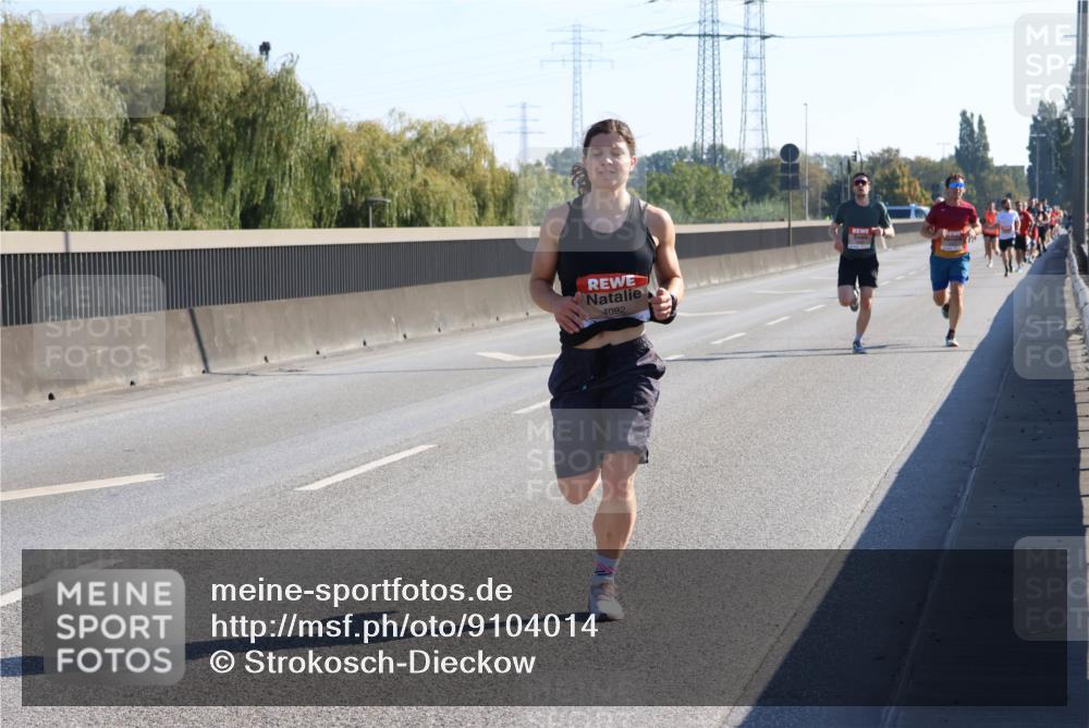 03.10.2025 - Köhlbrandbrückenlauf Strokosch-Dieckow http://msf.ph/oto/9104014 03.10.2025 12:11:50 Position 3 4092 meine-sportfotos.de