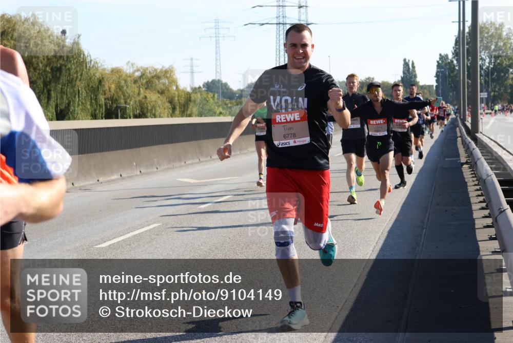 03.10.2025 - Köhlbrandbrückenlauf Strokosch-Dieckow http://msf.ph/oto/9104149 03.10.2025 12:12:11 Position 3 6778 meine-sportfotos.de