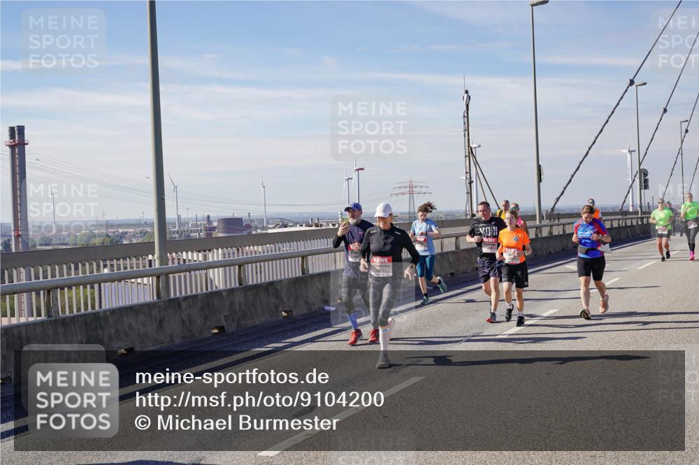 03.10.2025 - Köhlbrandbrückenlauf Michael Burmester http://msf.ph/oto/9104200 03.10.2025 12:48:30 Position 2  meine-sportfotos.de
