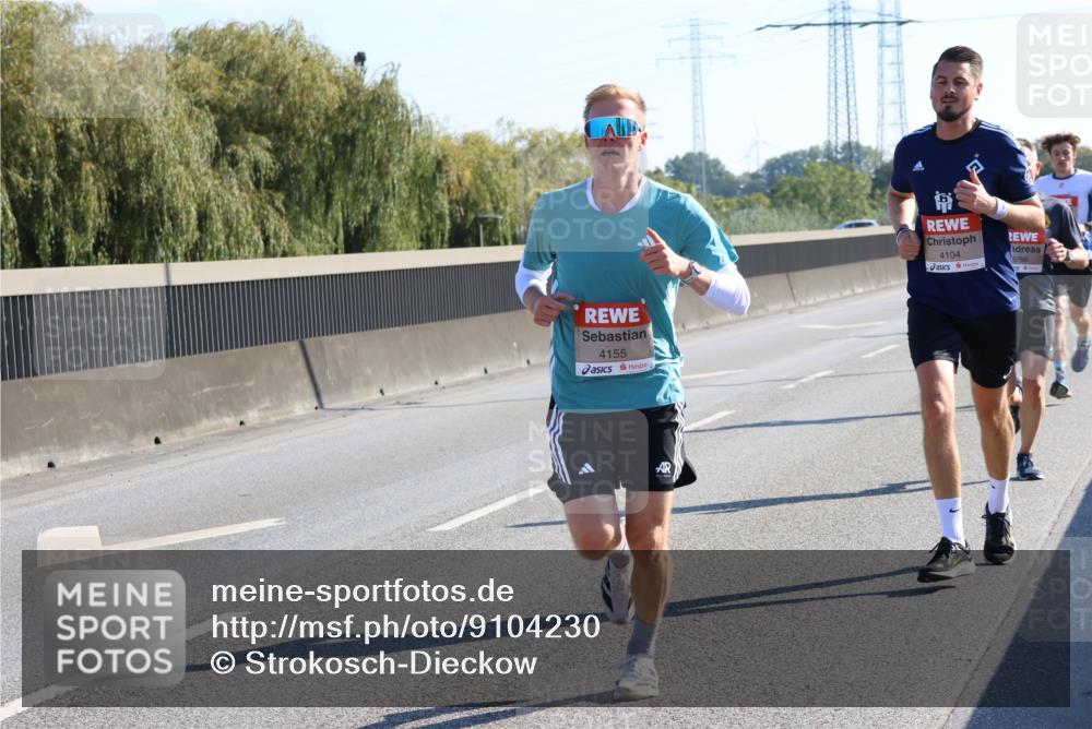03.10.2025 - Köhlbrandbrückenlauf Strokosch-Dieckow http://msf.ph/oto/9104230 03.10.2025 12:12:17 Position 3 4155, 4104, 5786 meine-sportfotos.de