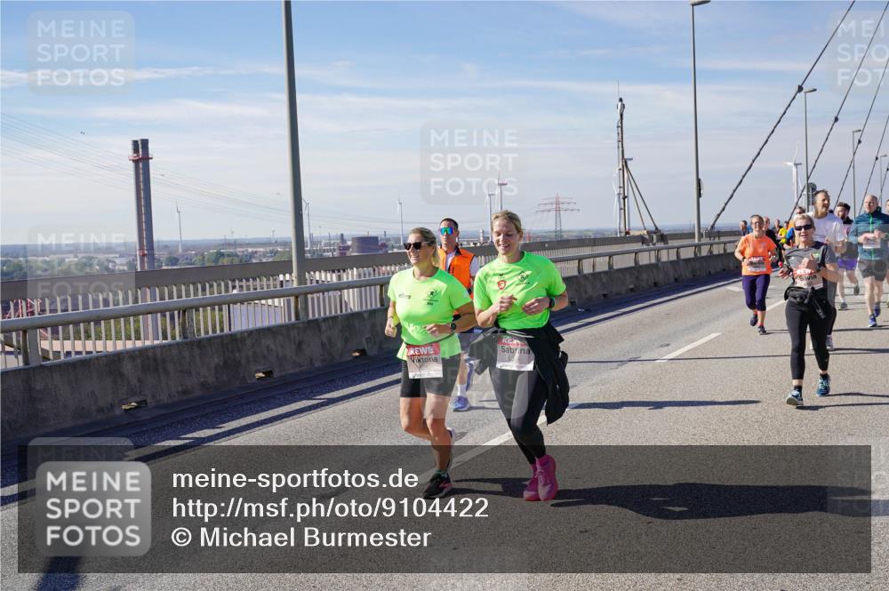 03.10.2025 - Köhlbrandbrückenlauf Michael Burmester http://msf.ph/oto/9104422 03.10.2025 12:48:37 Position 2  meine-sportfotos.de