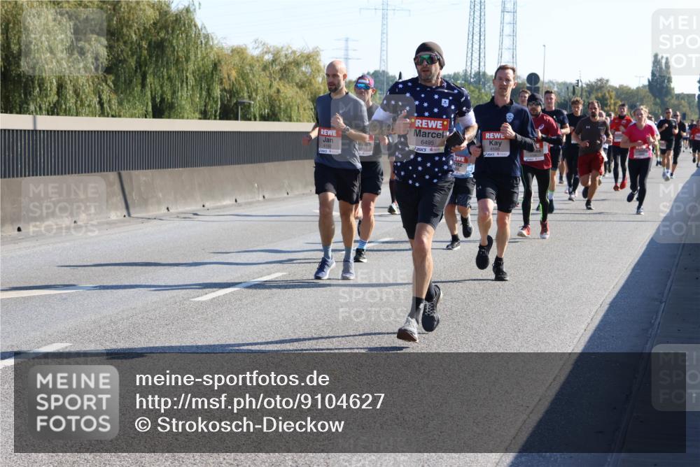 03.10.2025 - Köhlbrandbrückenlauf Strokosch-Dieckow http://msf.ph/oto/9104627 03.10.2025 12:13:11 Position 3 4192, 6495 meine-sportfotos.de