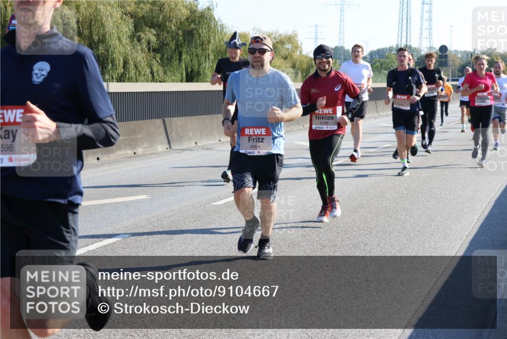 03.10.2025 - Köhlbrandbrückenlauf Strokosch-Dieckow http://msf.ph/oto/9104667 03.10.2025 12:13:14 Position 3 598, 4054, 4186 meine-sportfotos.de