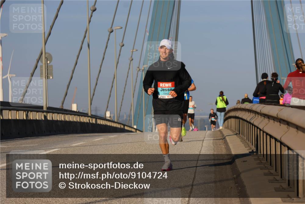 03.10.2025 - Köhlbrandbrückenlauf Strokosch-Dieckow http://msf.ph/oto/9104724 03.10.2025 09:31:11 Position 2 1062, 247 meine-sportfotos.de