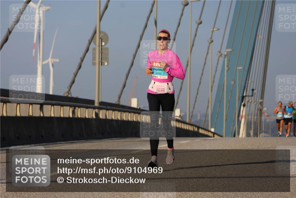 03.10.2025 - Köhlbrandbrückenlauf Strokosch-Dieckow http://msf.ph/oto/9104969 03.10.2025 09:31:47 Position 2 3203 meine-sportfotos.de