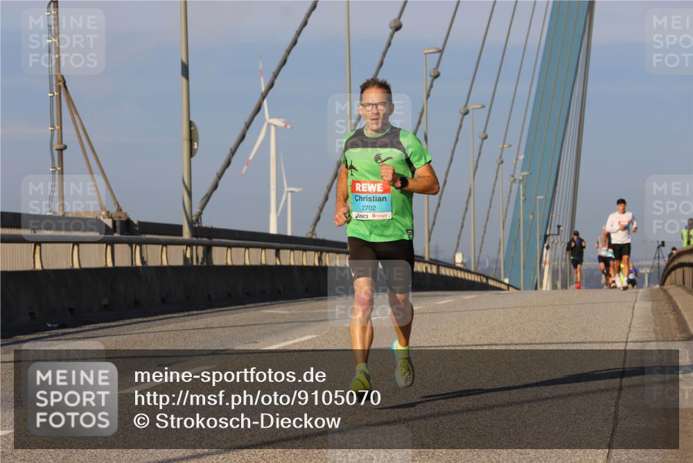 03.10.2025 - Köhlbrandbrückenlauf Strokosch-Dieckow http://msf.ph/oto/9105070 03.10.2025 09:32:28 Position 2 2702 meine-sportfotos.de