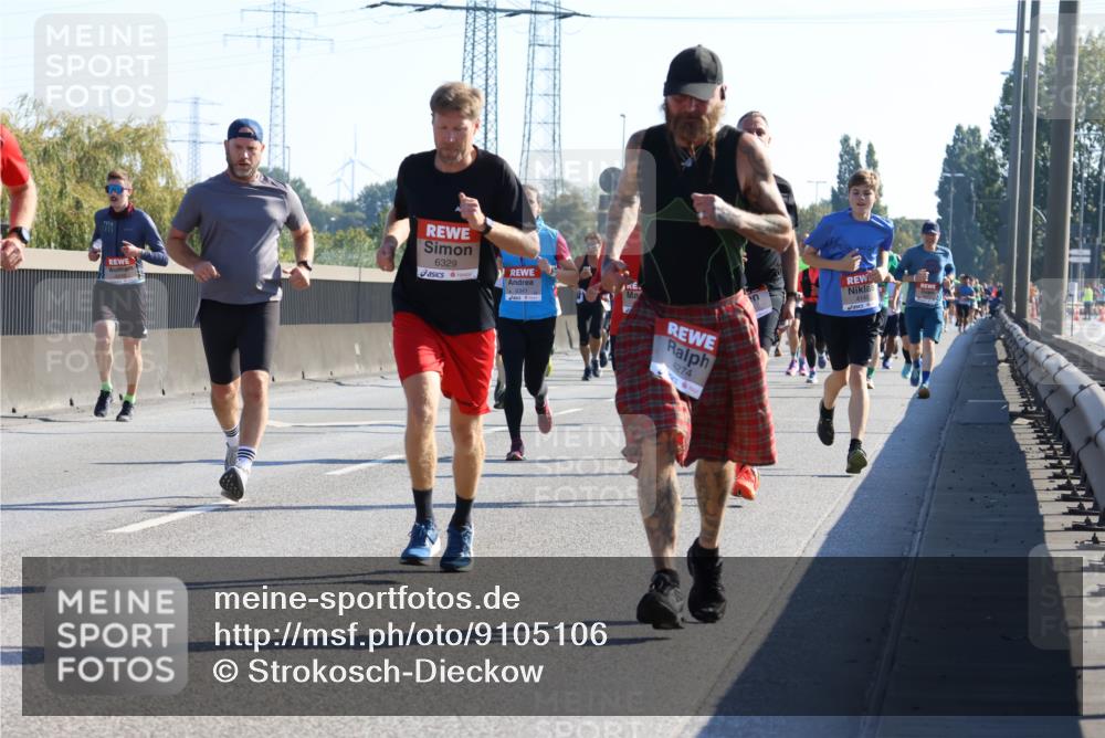 03.10.2025 - Köhlbrandbrückenlauf Strokosch-Dieckow http://msf.ph/oto/9105106 03.10.2025 12:14:24 Position 3 6329, 6341, 4274 meine-sportfotos.de