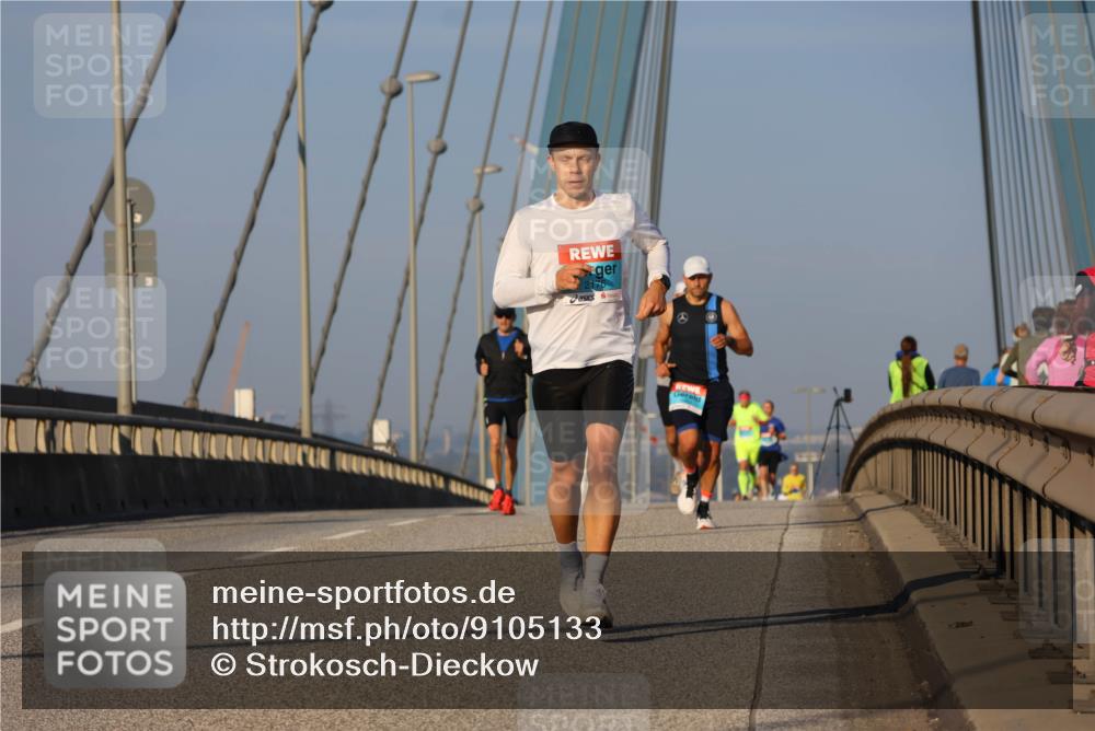 03.10.2025 - Köhlbrandbrückenlauf Strokosch-Dieckow http://msf.ph/oto/9105133 03.10.2025 09:32:36 Position 2 2176 meine-sportfotos.de