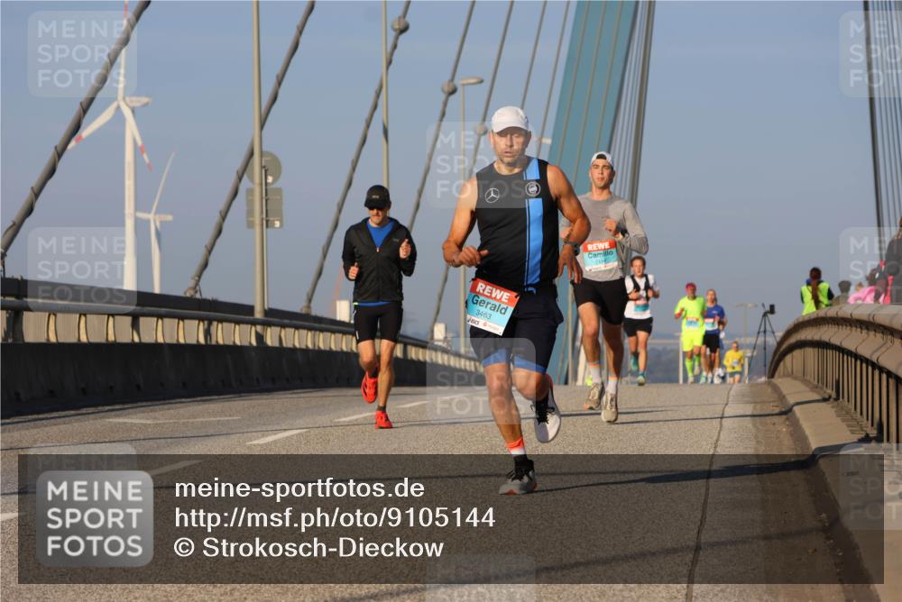 03.10.2025 - Köhlbrandbrückenlauf Strokosch-Dieckow http://msf.ph/oto/9105144 03.10.2025 09:32:41 Position 2 3463 meine-sportfotos.de
