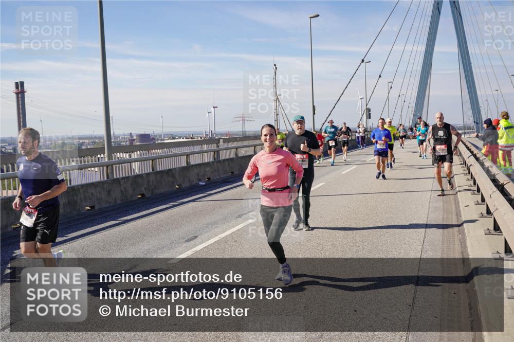 03.10.2025 - Köhlbrandbrückenlauf Michael Burmester http://msf.ph/oto/9105156 03.10.2025 12:49:03 Position 2  meine-sportfotos.de