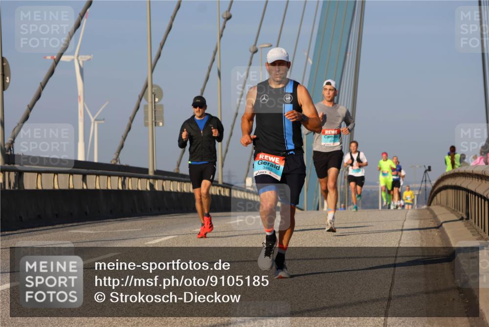03.10.2025 - Köhlbrandbrückenlauf Strokosch-Dieckow http://msf.ph/oto/9105185 03.10.2025 09:32:42 Position 2 3463 meine-sportfotos.de